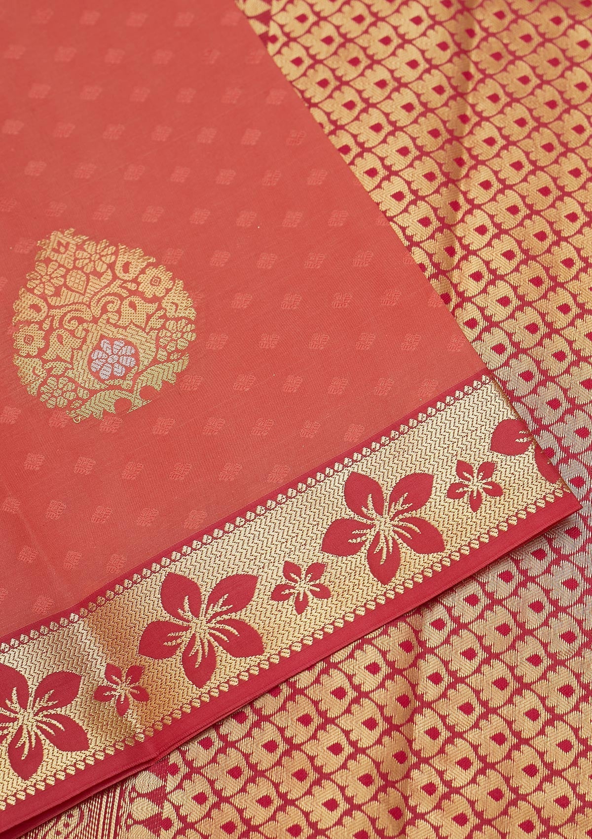 Peach Zariwork Art Silk Saree - Koskii