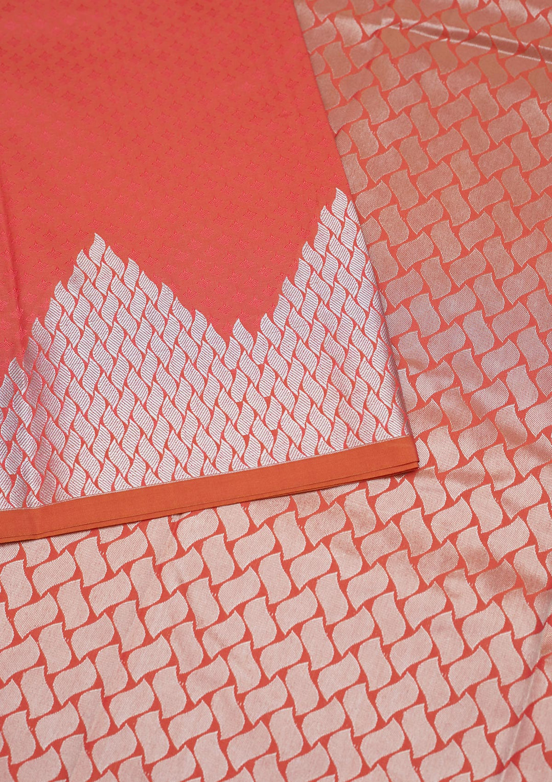 Peach Zariwork Banarasi Saree - Koskii