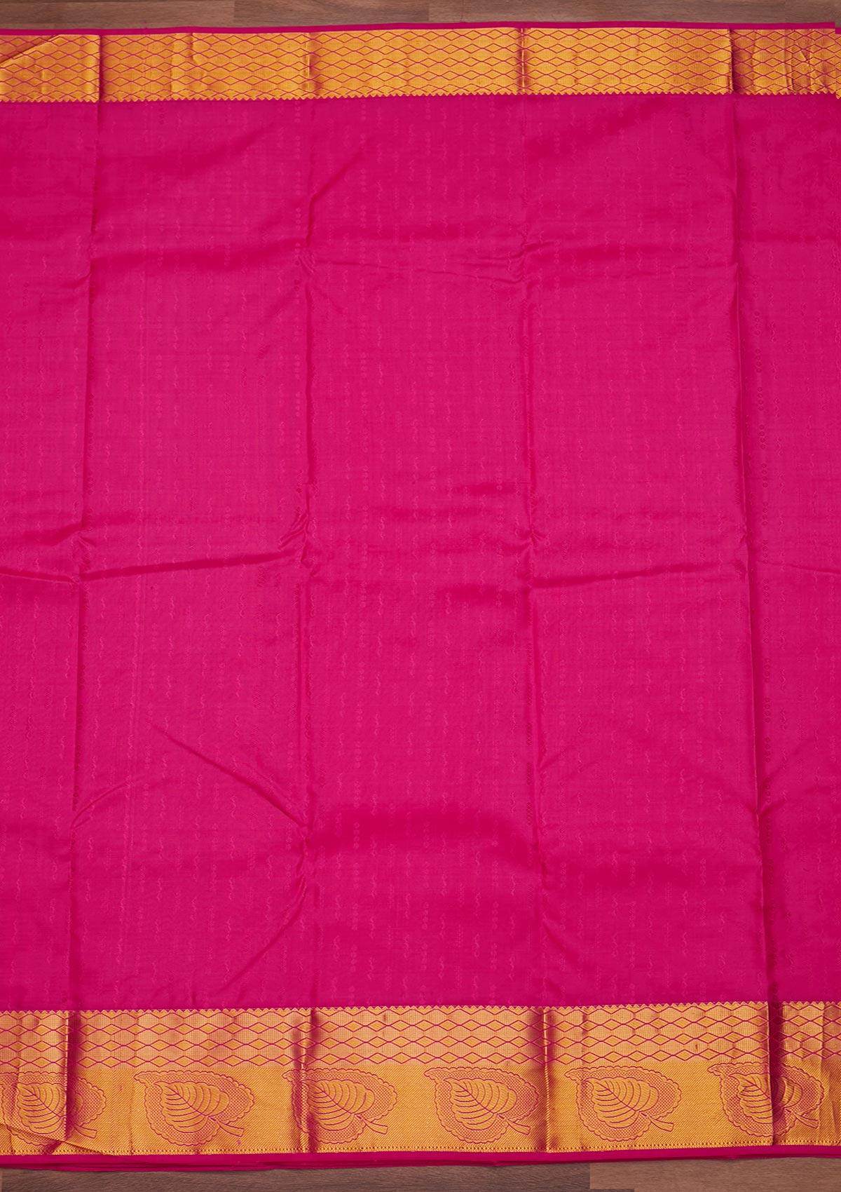 Peach Zariwork Pure Silk Designer Saree - Koskii