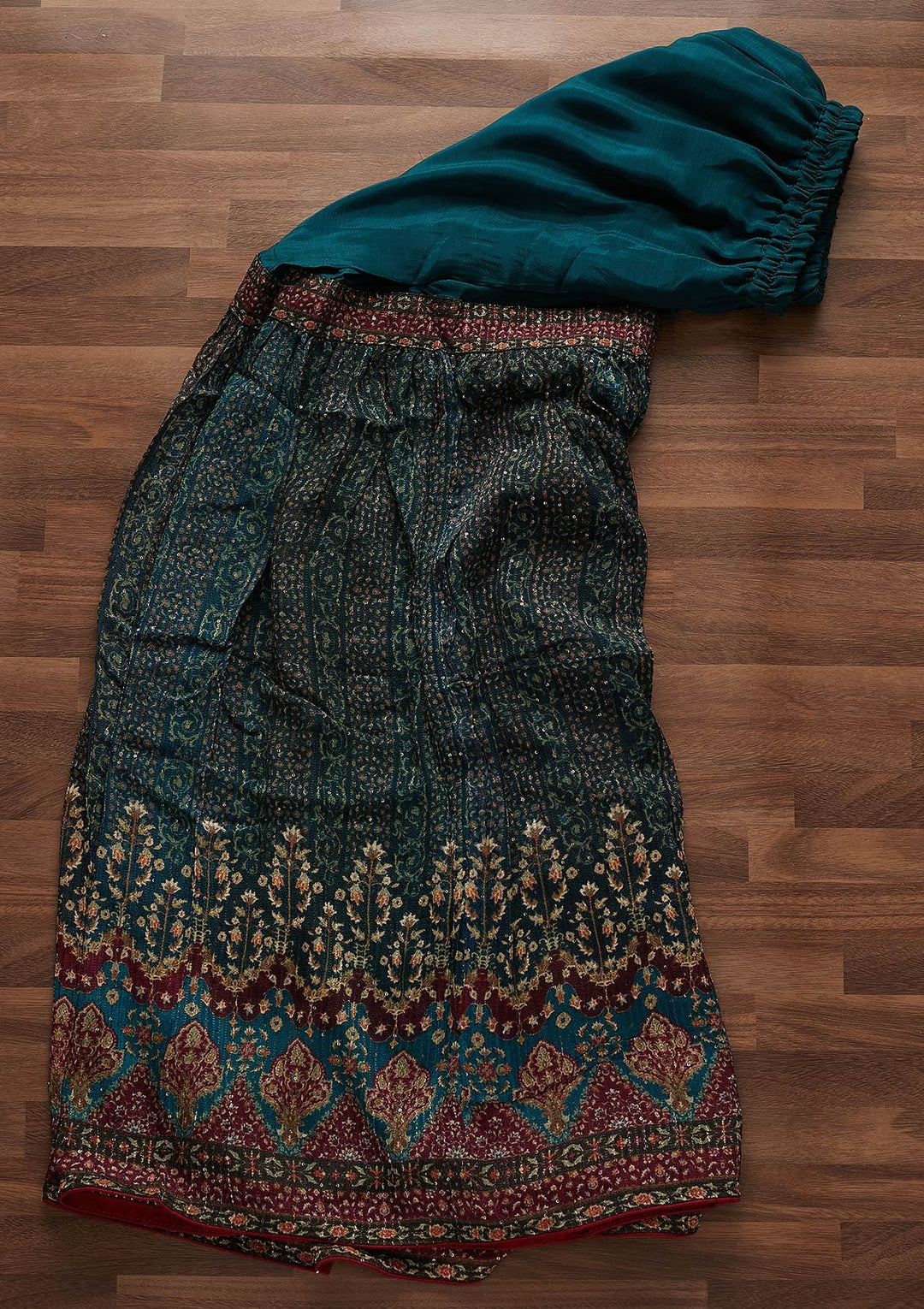 Peacock Blue Threadwork Georgette Semi-Stitched Salwar Suit - Koskii