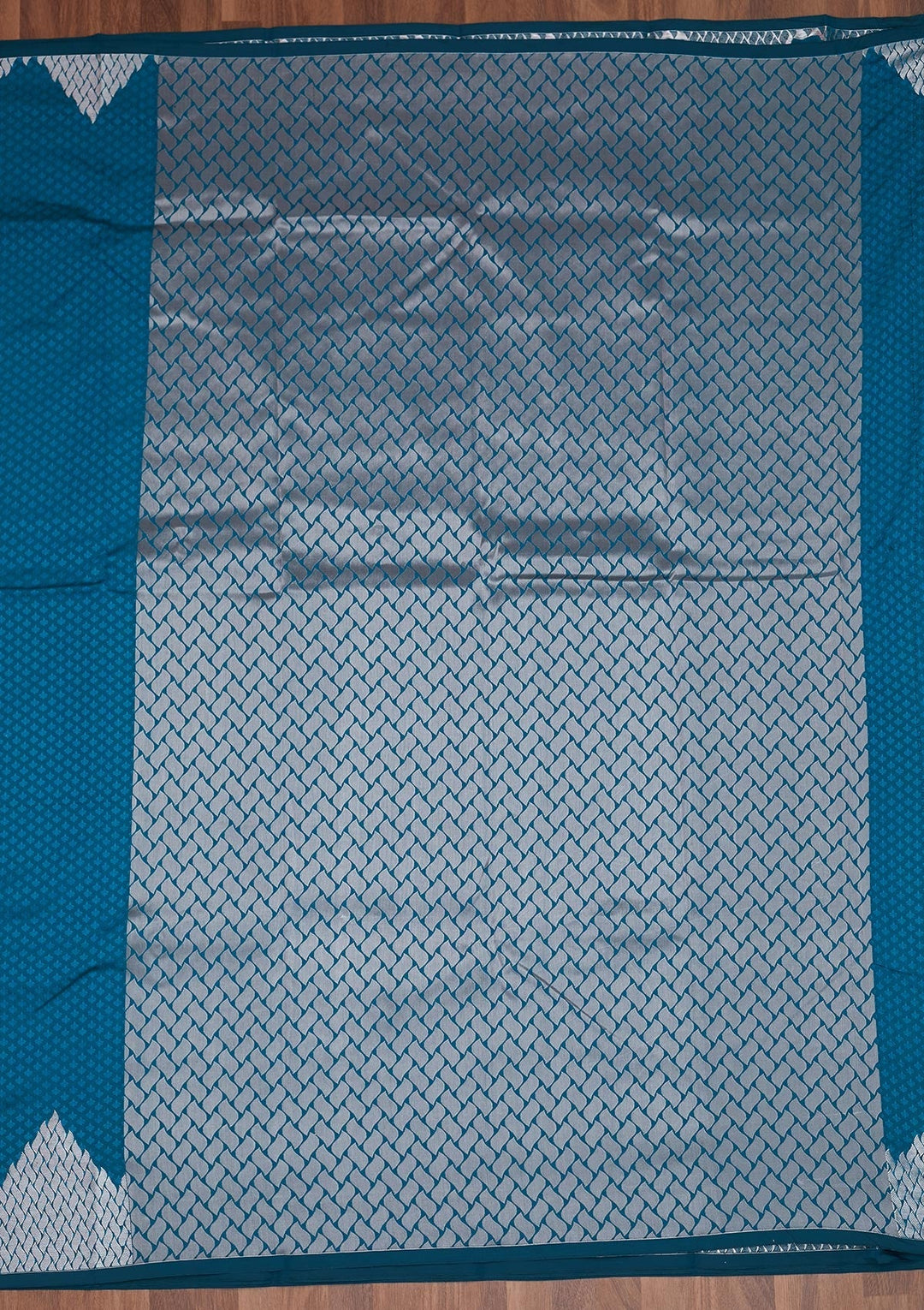 Peacock Blue Zariwork Banarasi Saree - Koskii