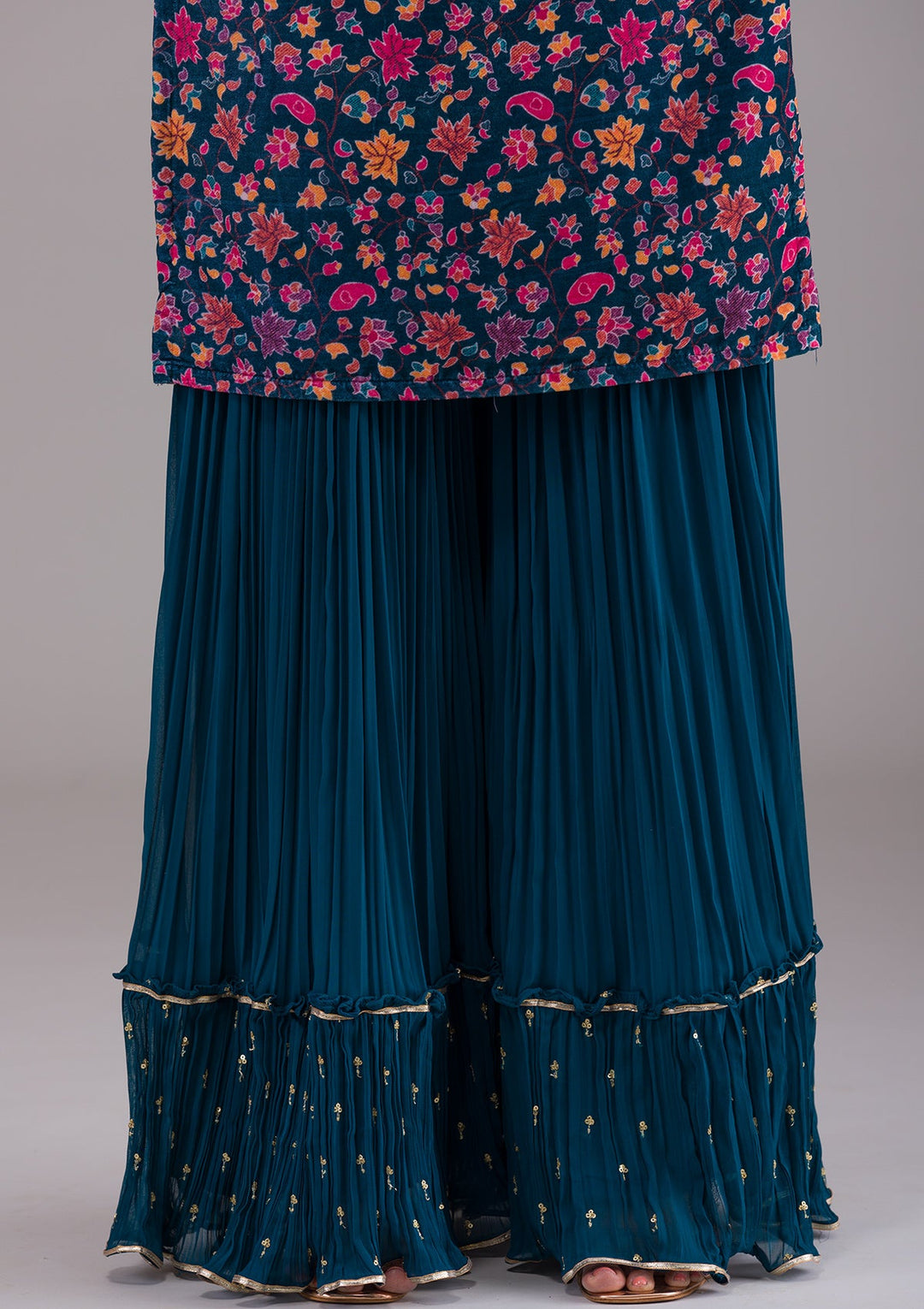 Peacock Blue Zariwork Velvet Salwar_RM-Koskii
