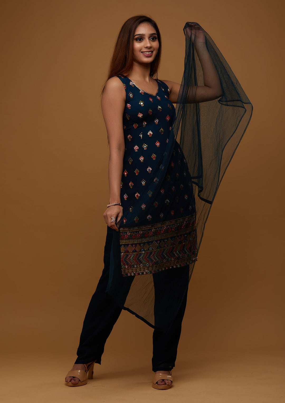 Peacock Green Threadwork Georgette Designer Salwar Suit - Koskii