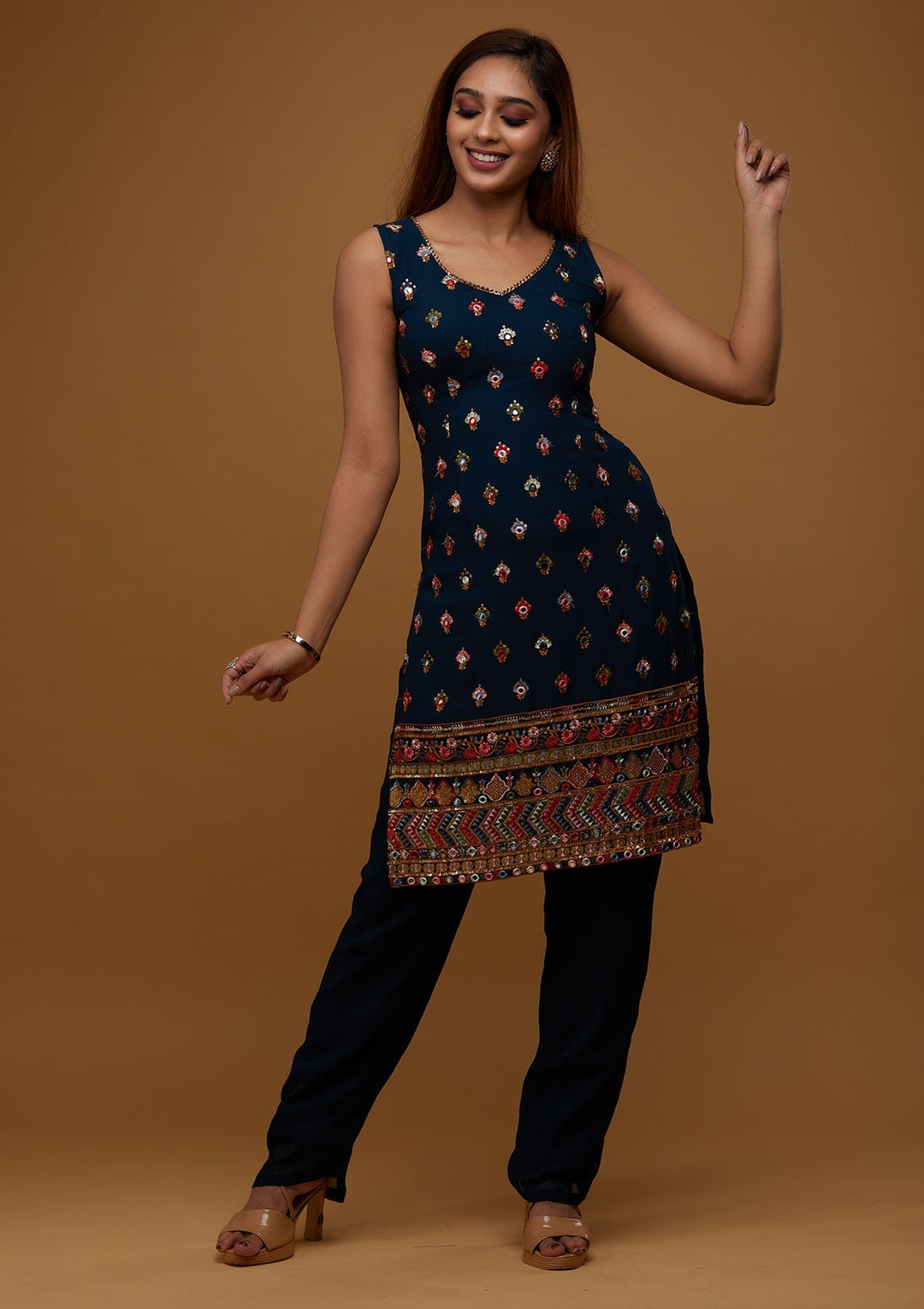 Peacock Green Threadwork Georgette Designer Salwar Suit - Koskii