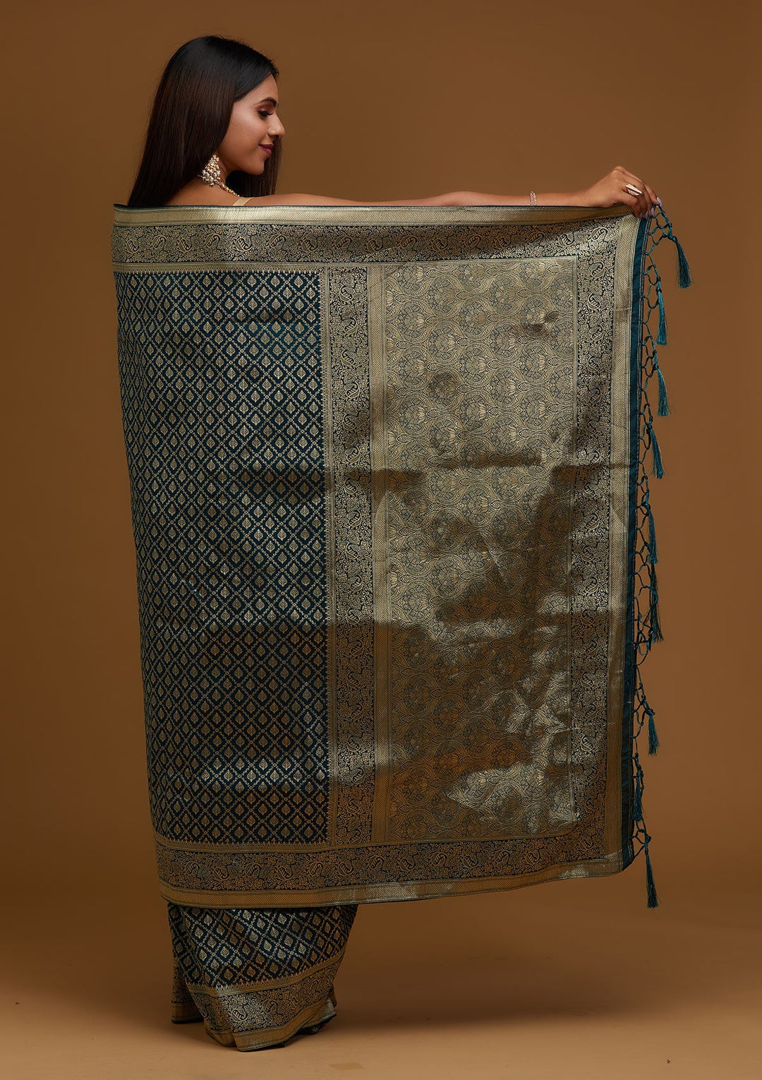 Peacock Green Zariwork Art Silk Designer Saree - Koskii