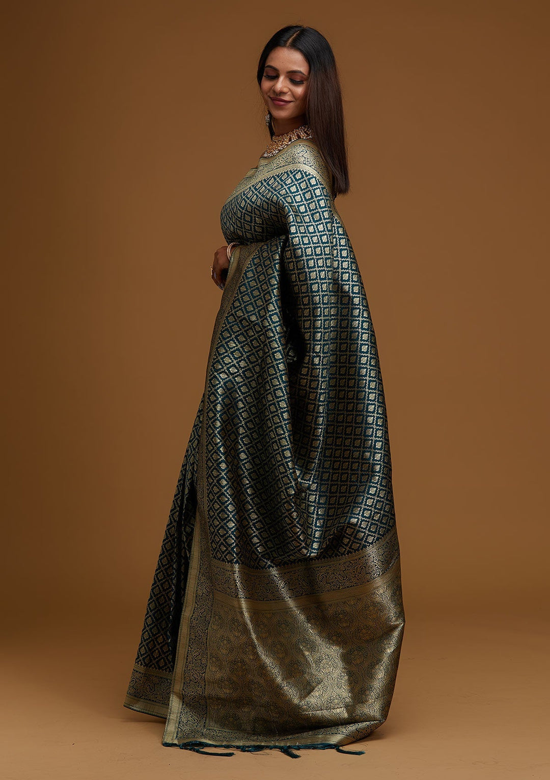 Peacock Green Zariwork Art Silk Designer Saree - Koskii