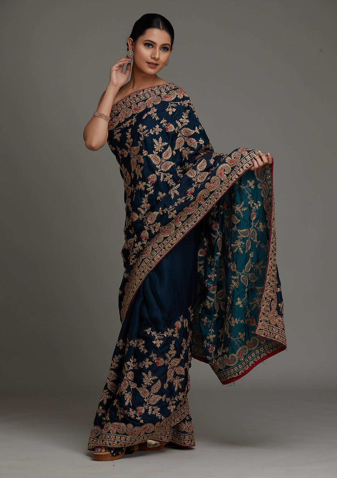 Peacock Green Zariwork Semi Crepe Saree- Koskii