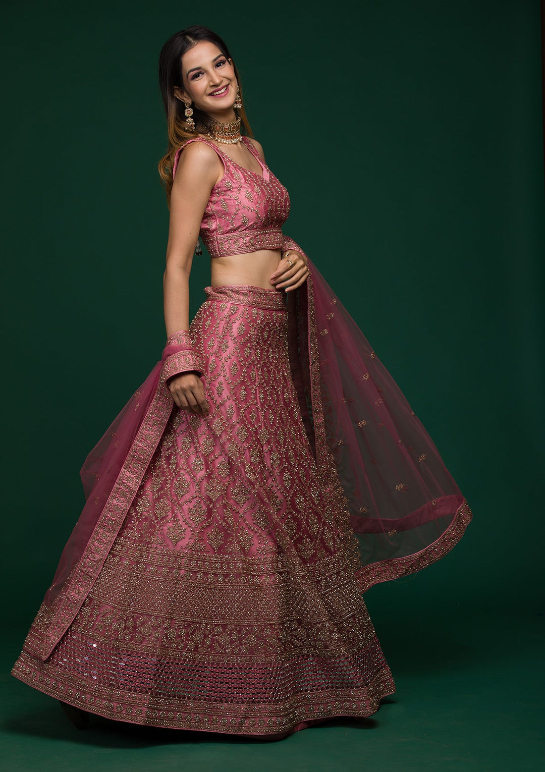 Pink Zariwork Net Lehenga-koskii