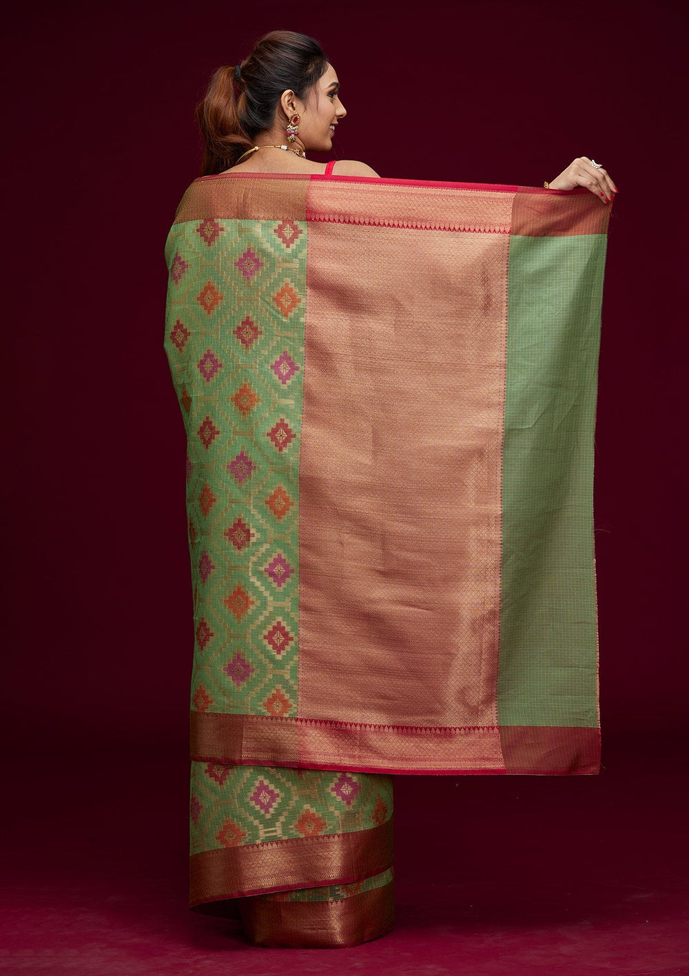 Pista Green Zariwork Art Silk Saree - Koskii