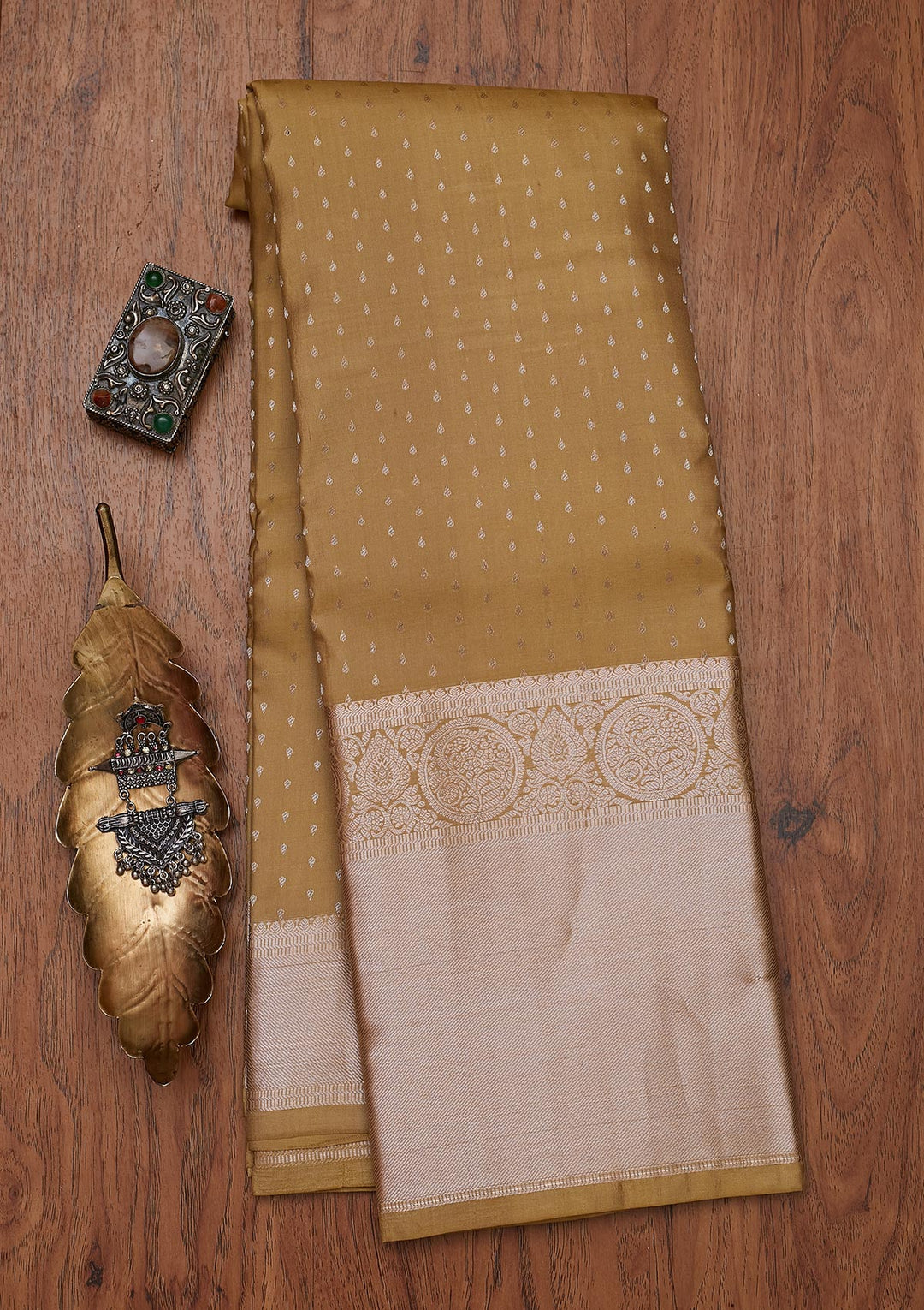 Pista Green Zariwork Pure Silk Designer Unstitched Saree - Koskii