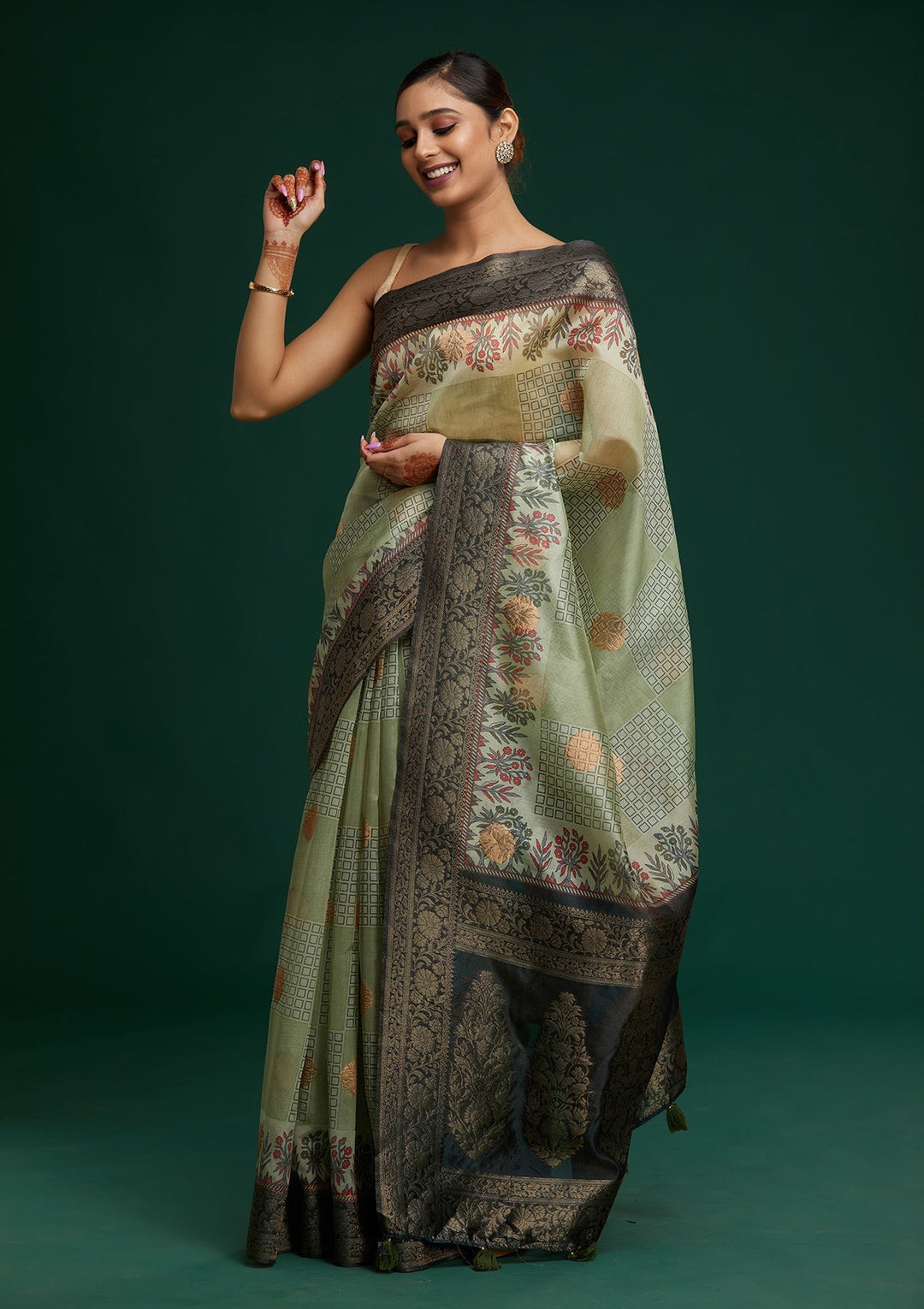 Pista Green Zariwork Taffeta Silk Saree - Koskii