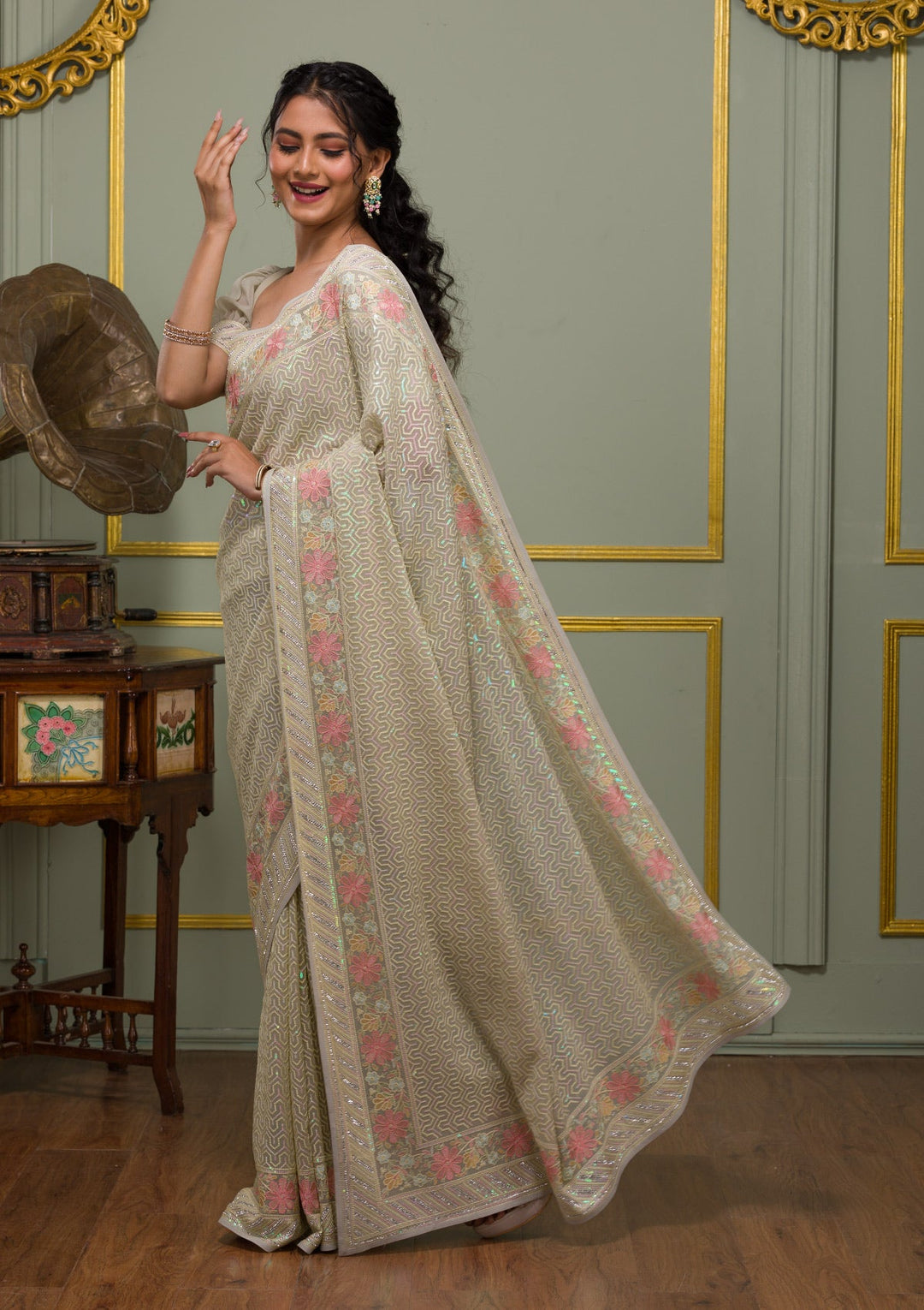 Pista Green Threadwork Georgette Saree-Koskii