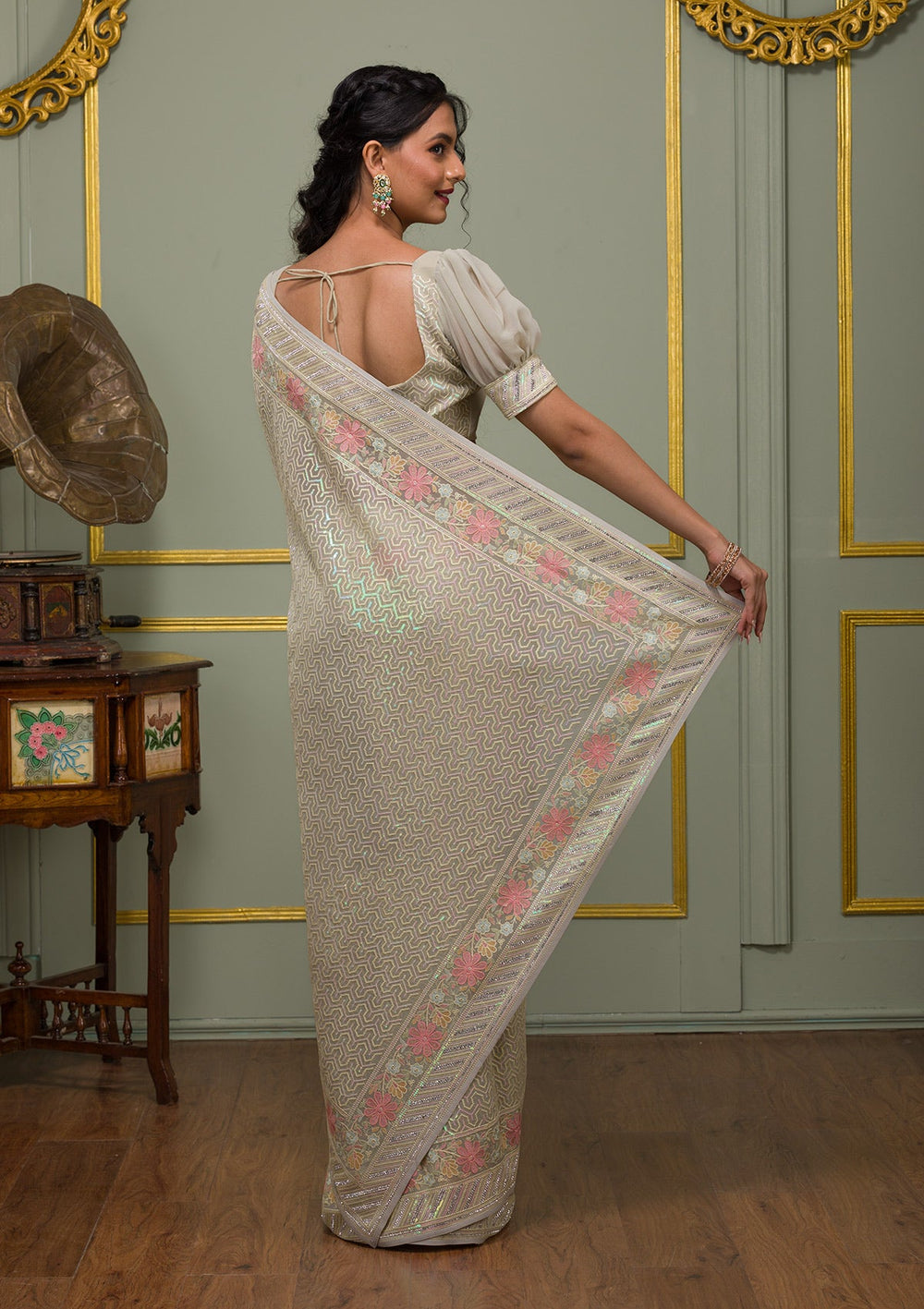 Pista Green Threadwork Georgette Saree-Koskii