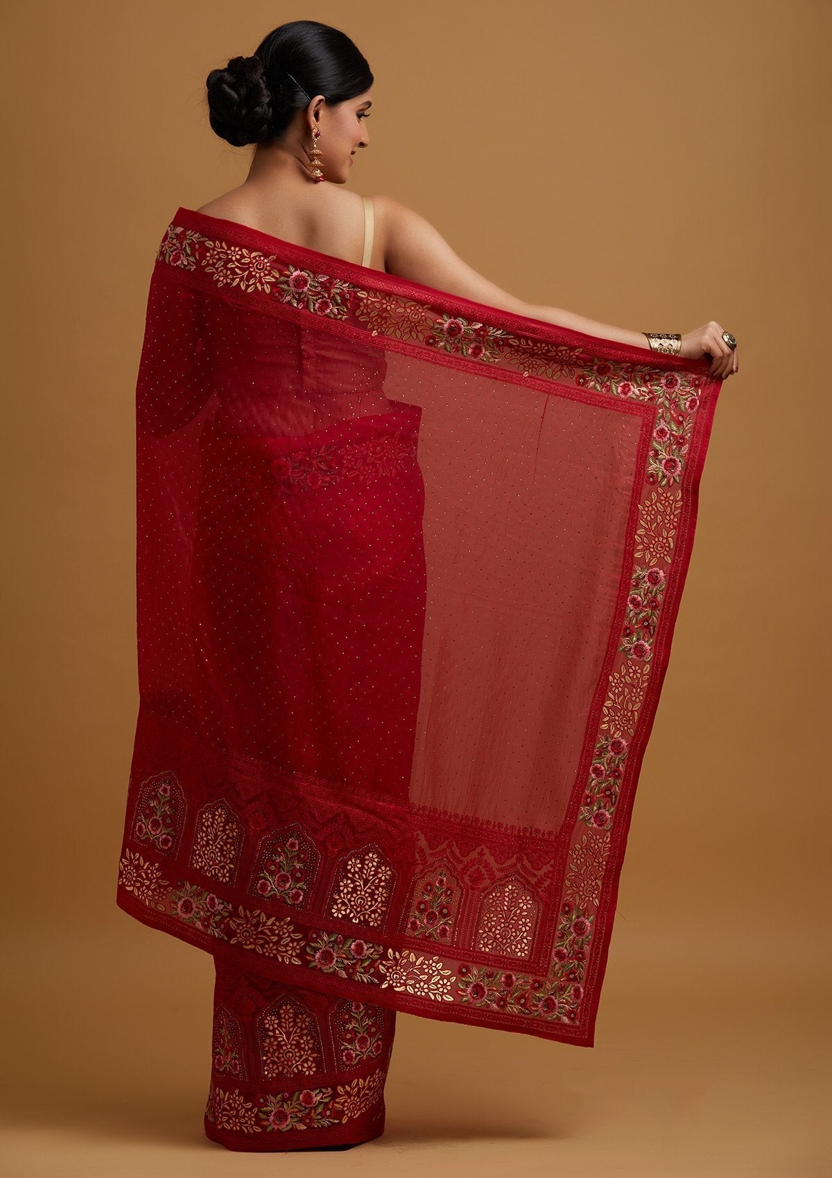 Red Threadwork Net Designer Saree - koskii