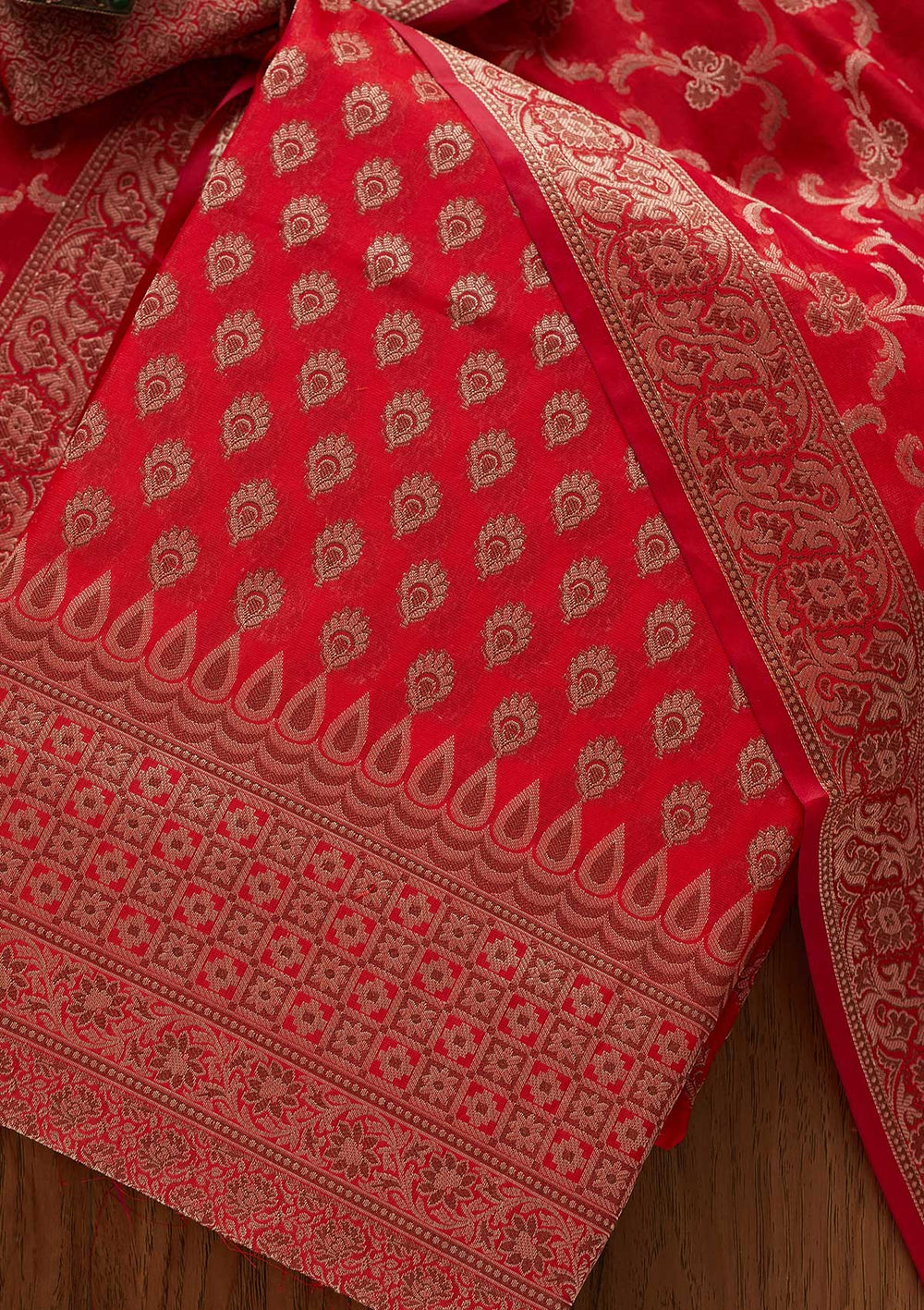 Red Zariwork Banarasi Designer Unstitched Salwar Suit - koskii