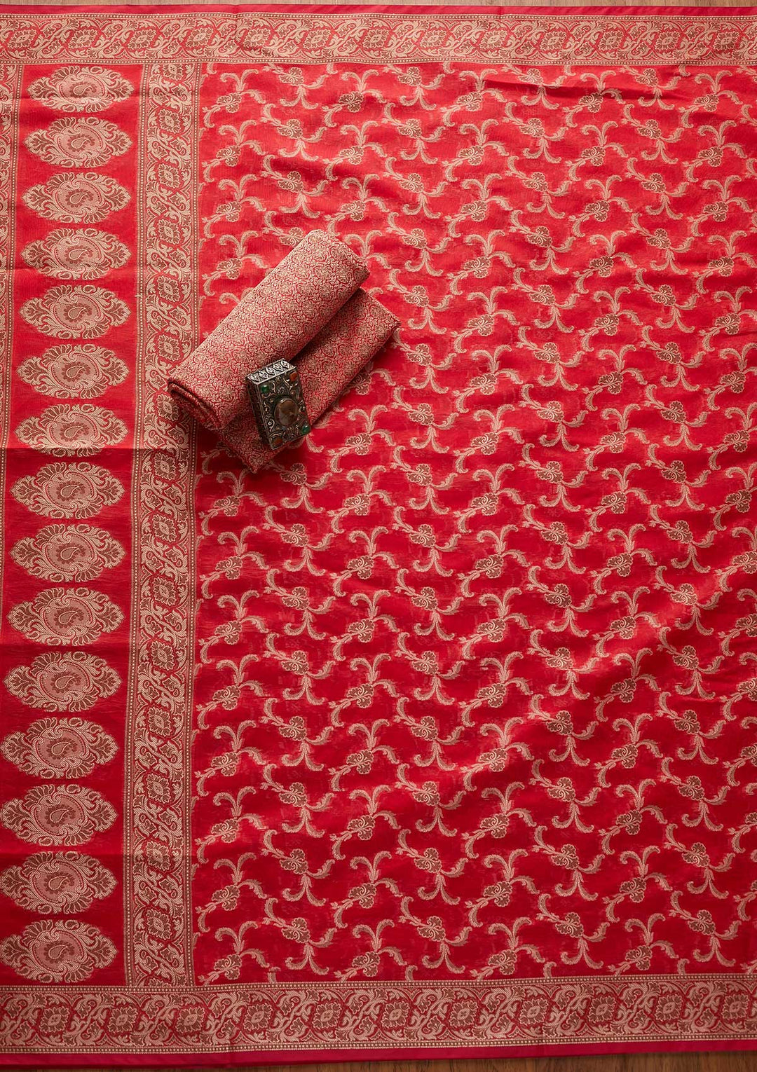 Red Zariwork Banarasi Designer Unstitched Salwar Suit - koskii