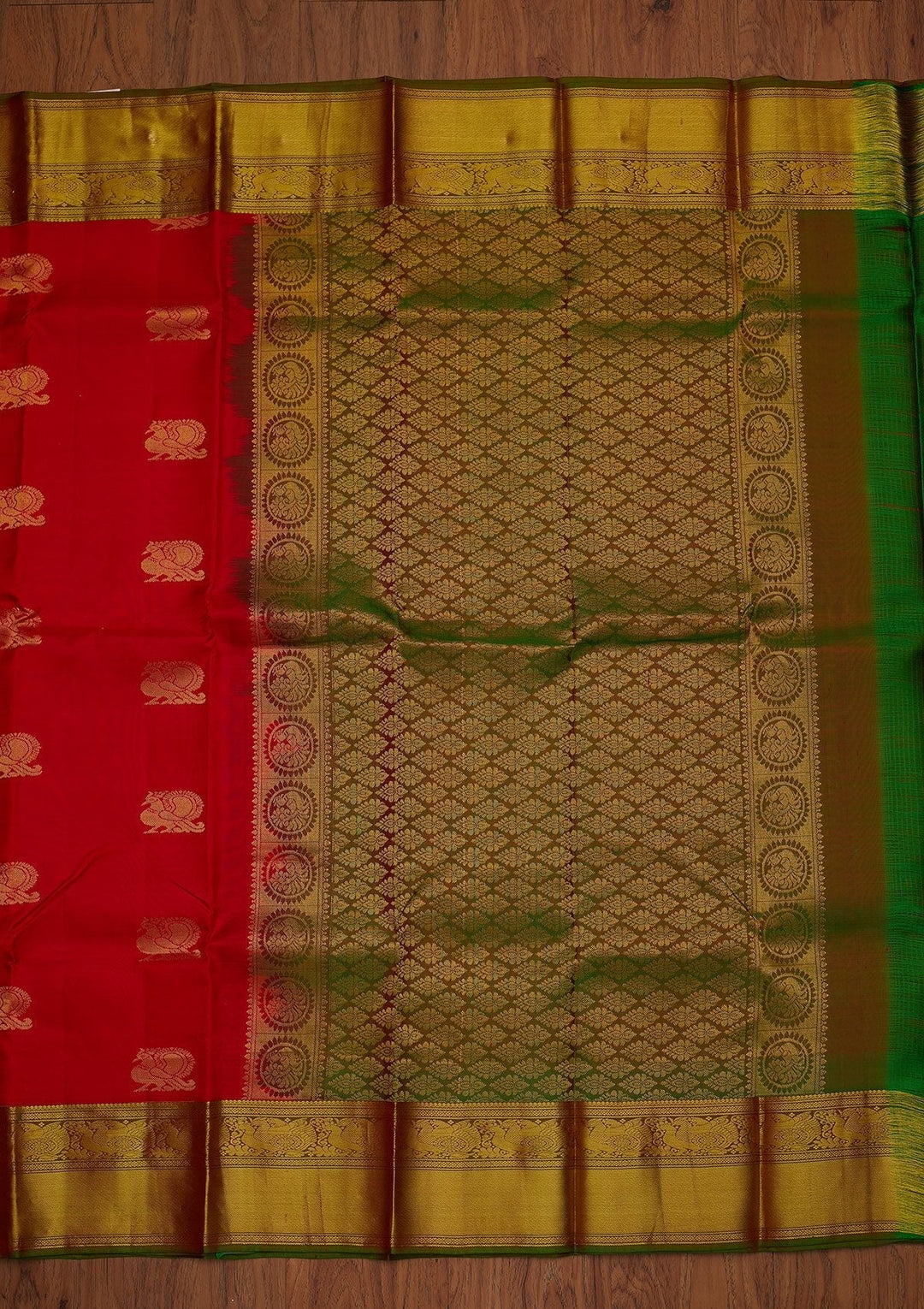 Red Zariwork Pure Silk Designer Saree - koskii