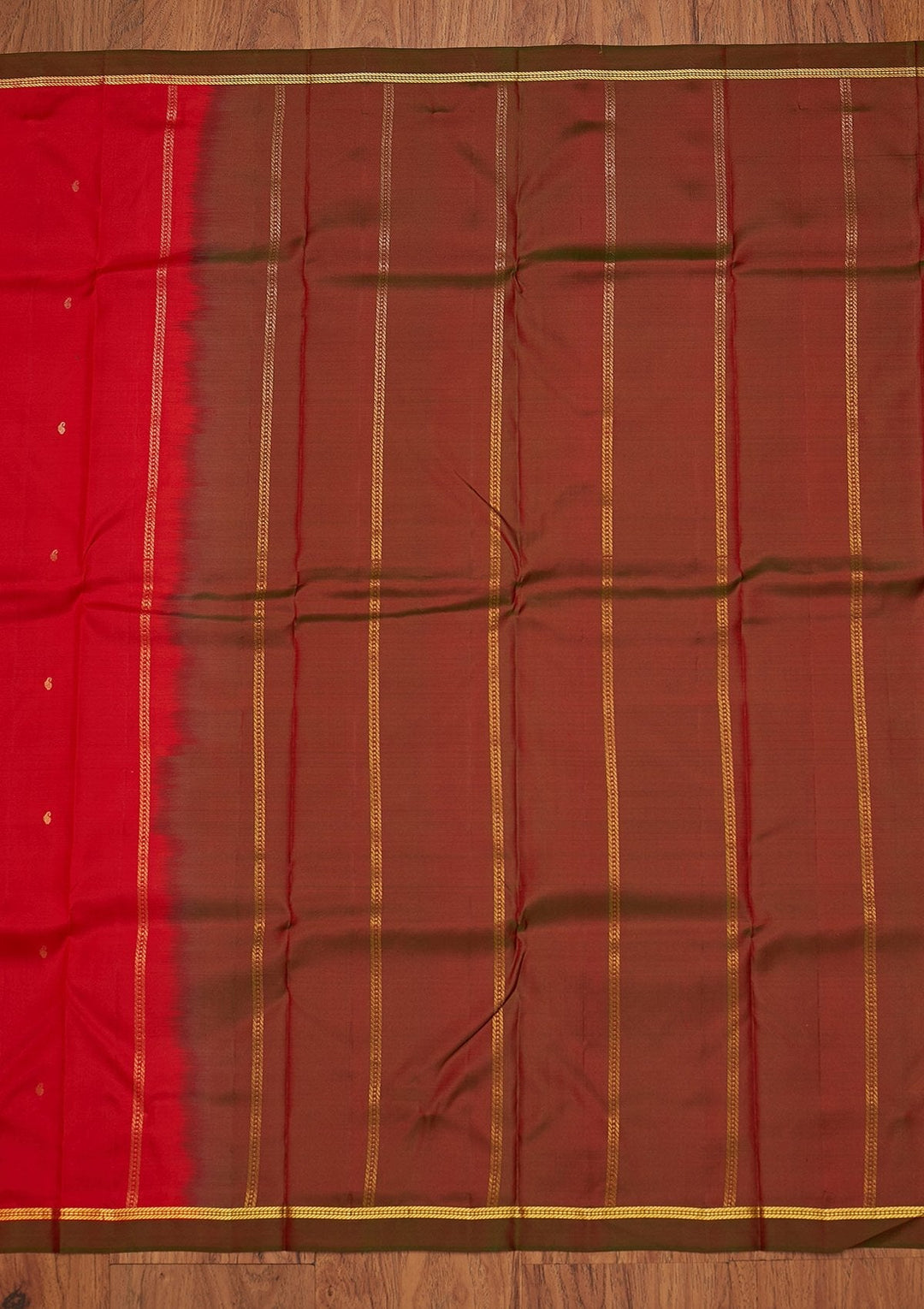 Red Zariwork Pure Silk Designer Saree - koskii