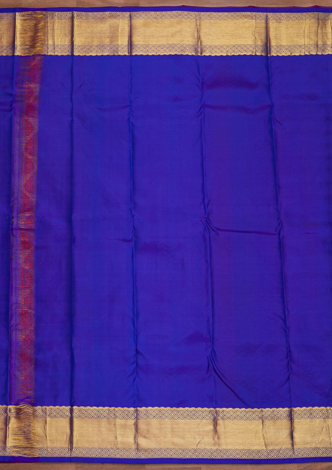 Red Zariwork Pure Silk Designer Saree - Koskii