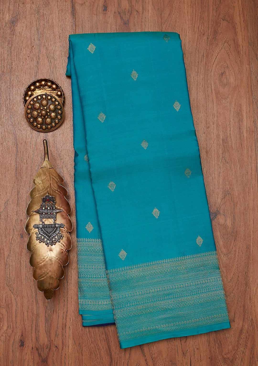 Sea Green Zariwork Pure Silk Designer Unstitched Saree - Koskii