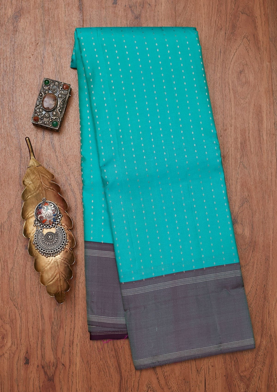 Sea Green Zariwork Pure Silk Designer Unstitched Saree - Koskii