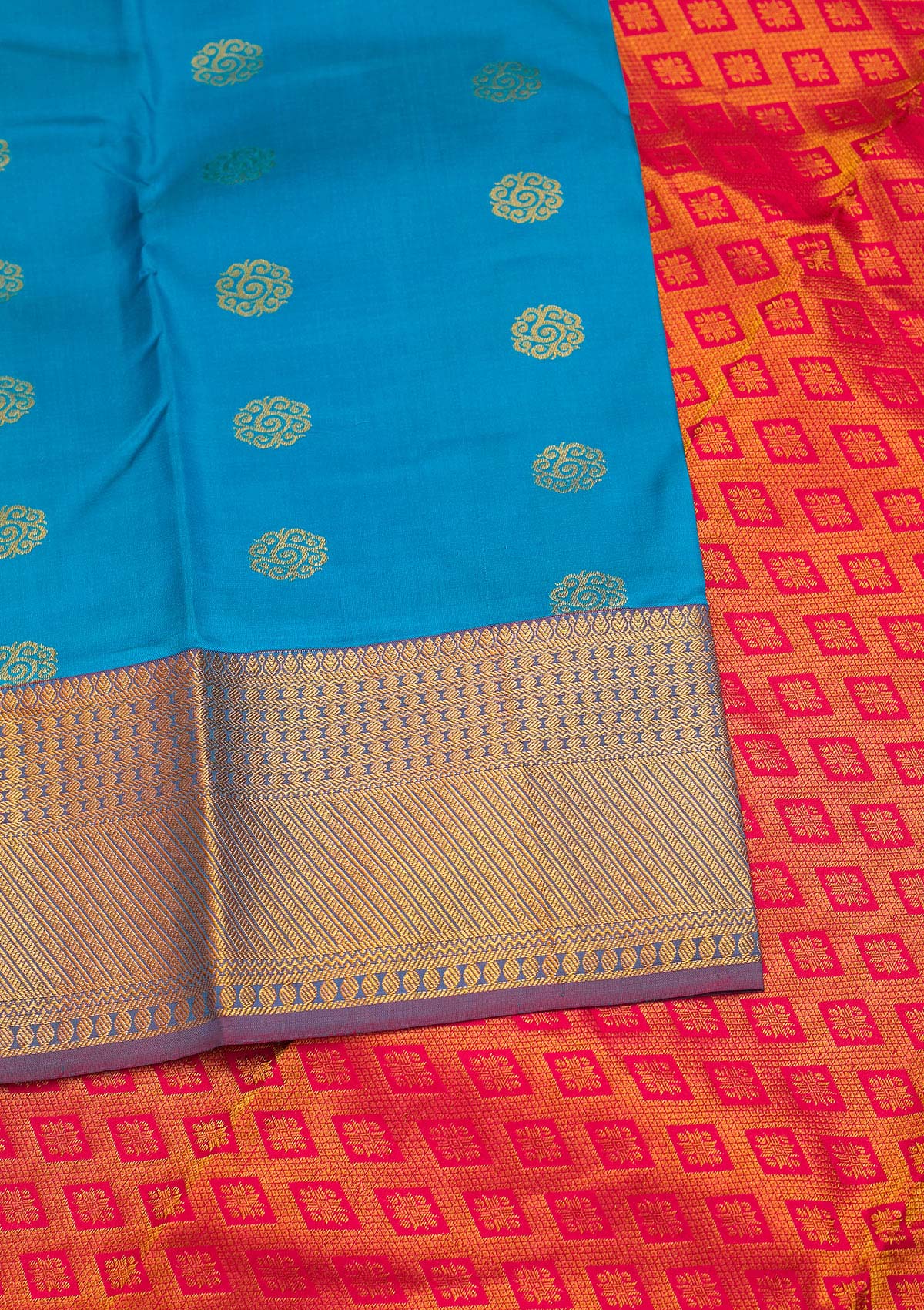 Turquoise Blue Zariwork Pure Silk Saree - Koskii
