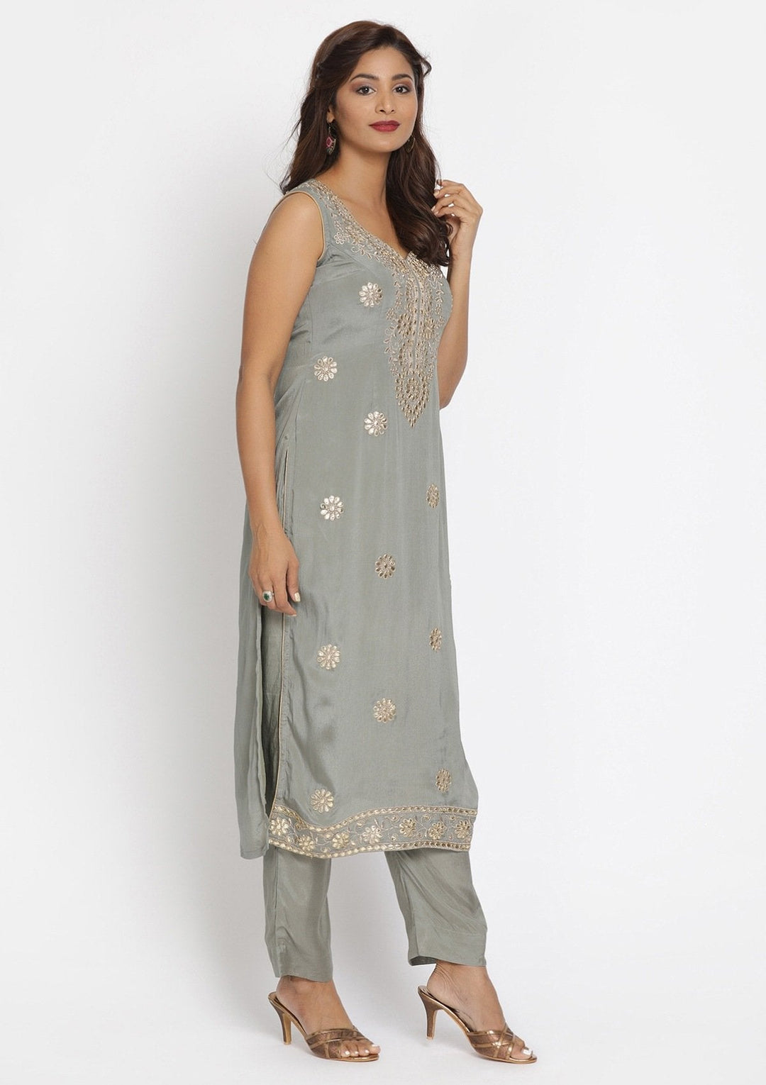 Light Grey Gotapatti Semi Crepe Designer Unstitched Salwar Suit - koskii